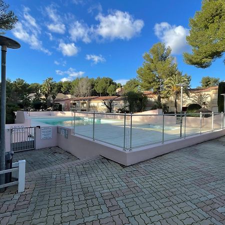 Studio Climatise Piscine Et Proche Plage ซานารี-ซูร์-แมร์ ภายนอก รูปภาพ