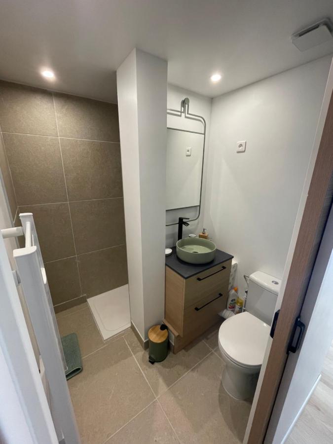 Studio Climatise Piscine Et Proche Plage ซานารี-ซูร์-แมร์ ภายนอก รูปภาพ
